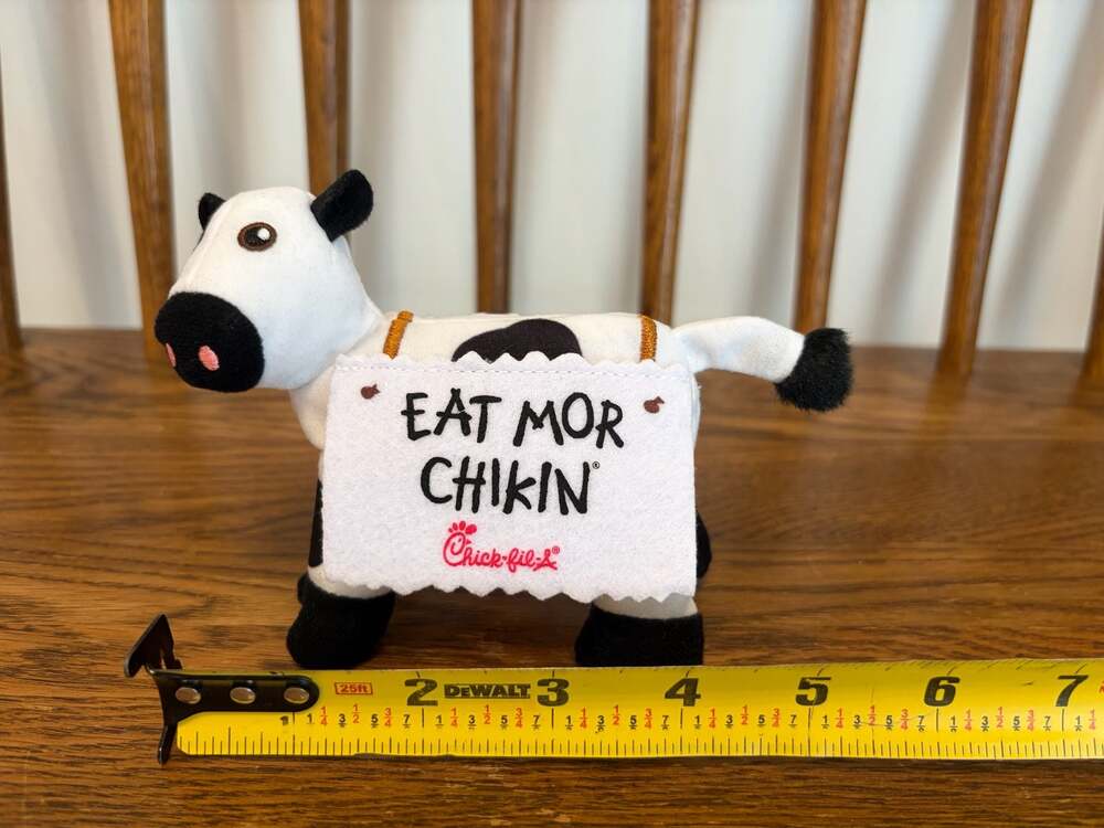 Chick-fil-A Eat Mor Chikin Plush Cow Stuffed Animal